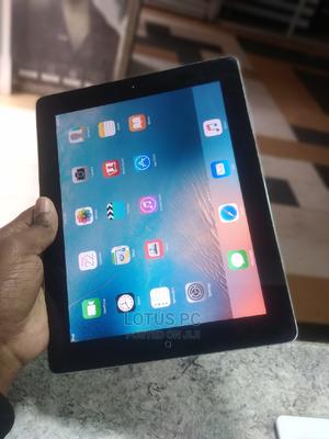 Apple iPad 2 Wi-Fi 16 GB Silver - main view