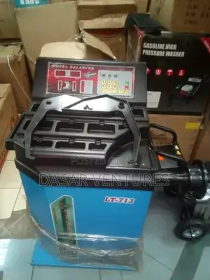 Wheel Balancer Machine - Trucks