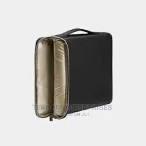 HP Carry Sleeve Black/Gold 17.3" 3XD37AA