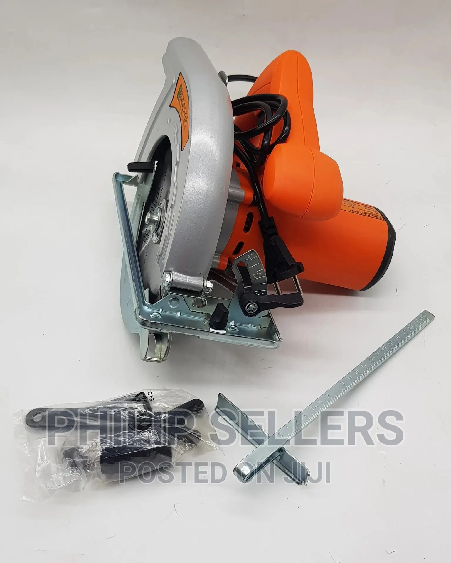 Brand New Innovia Circular Saw 7" Available