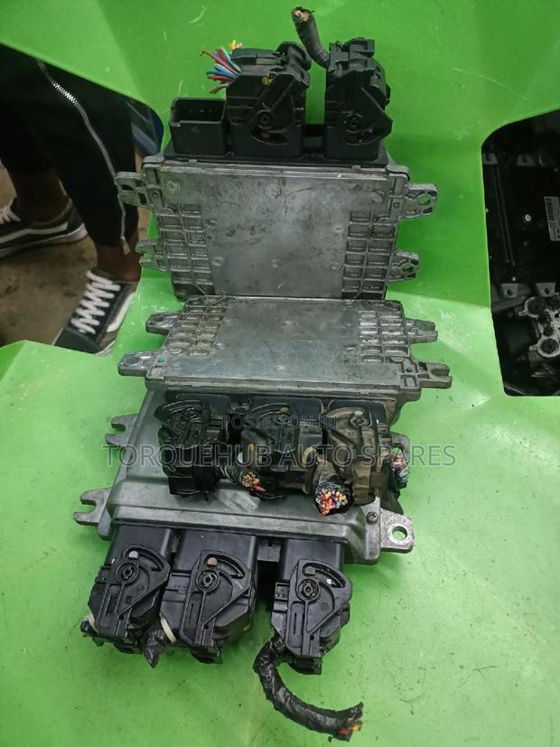 Nissan Note E11 Engine Control Unit - thumbnail 4