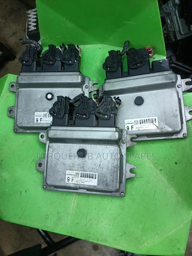 Nissan Note E11 Engine Control Unit - main view