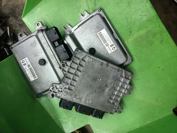 Nissan Note C11 Engine Computer - thumbnail 2