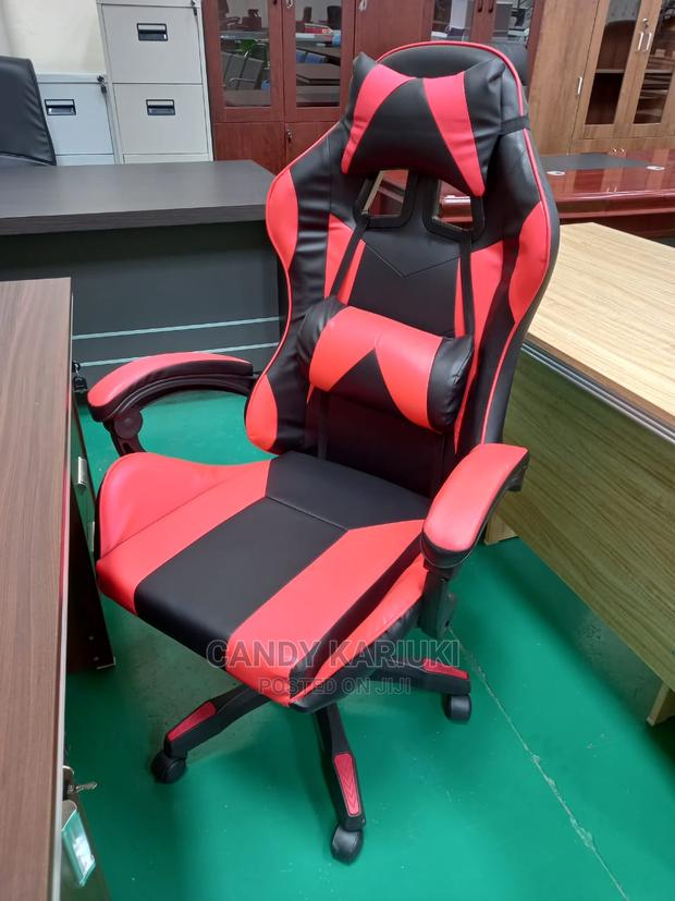 Elegant Gaming Chair
