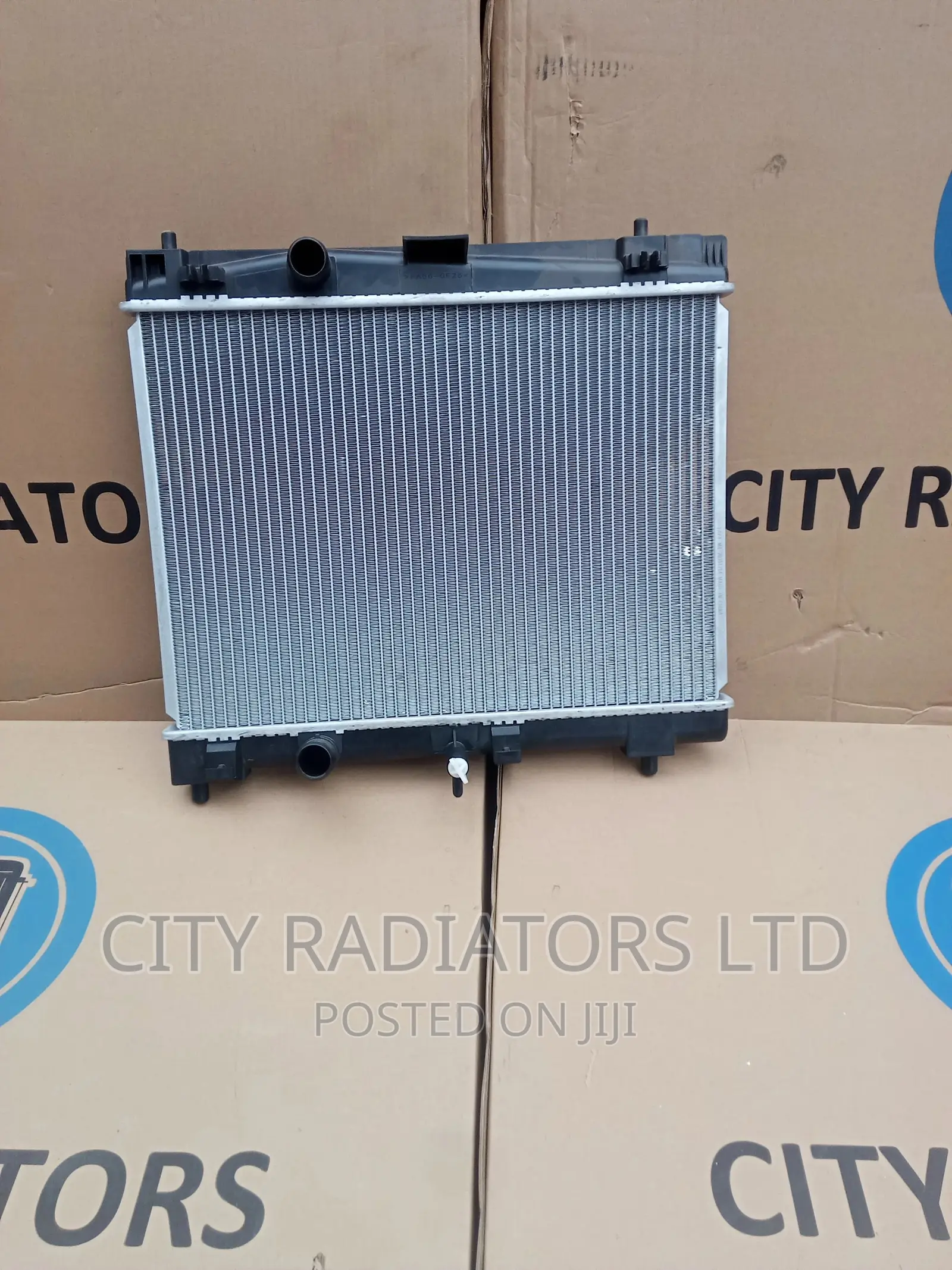 Radiator for Toyota Vitz 2005.