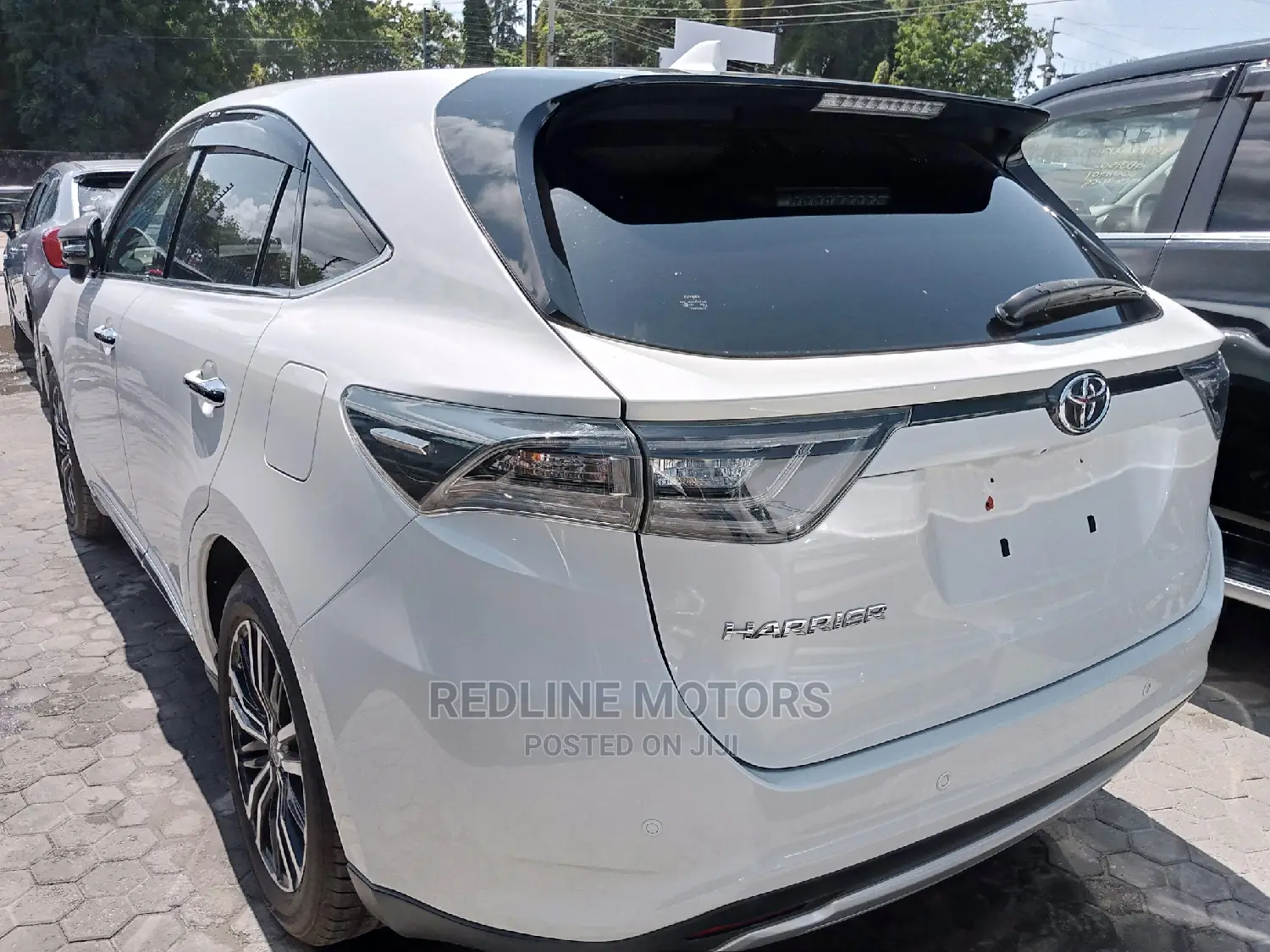 Toyota Harrier 2016 White
