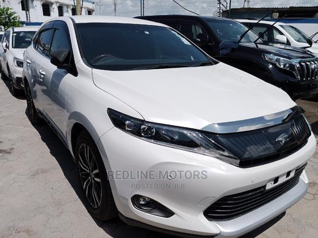 Toyota Harrier 2016 White