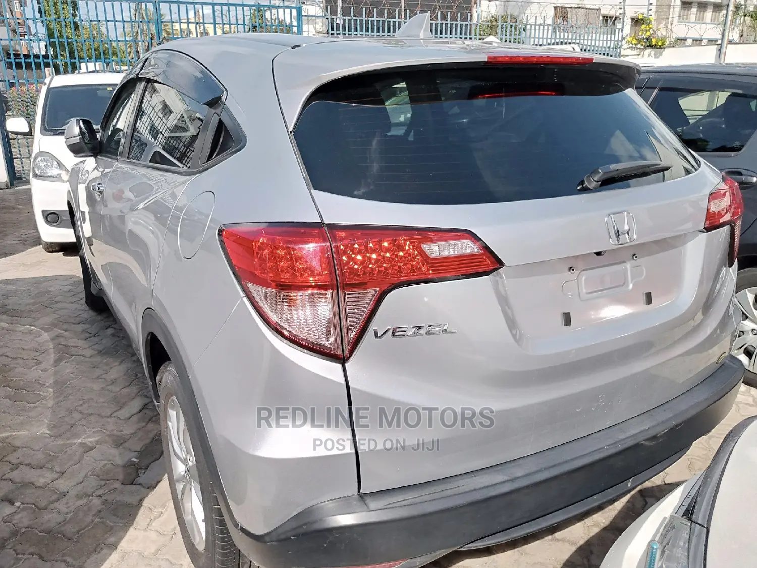 Honda Vezel 2016 Silver