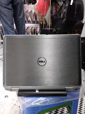 Laptop Dell Latitude E6420 4GB Intel Core I5 HDD 320GB