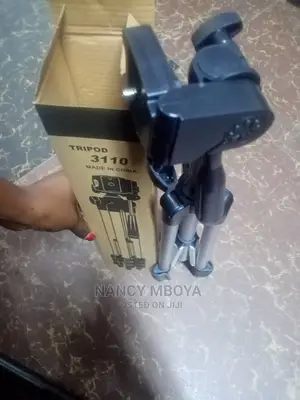 3110 Tripod Stand
