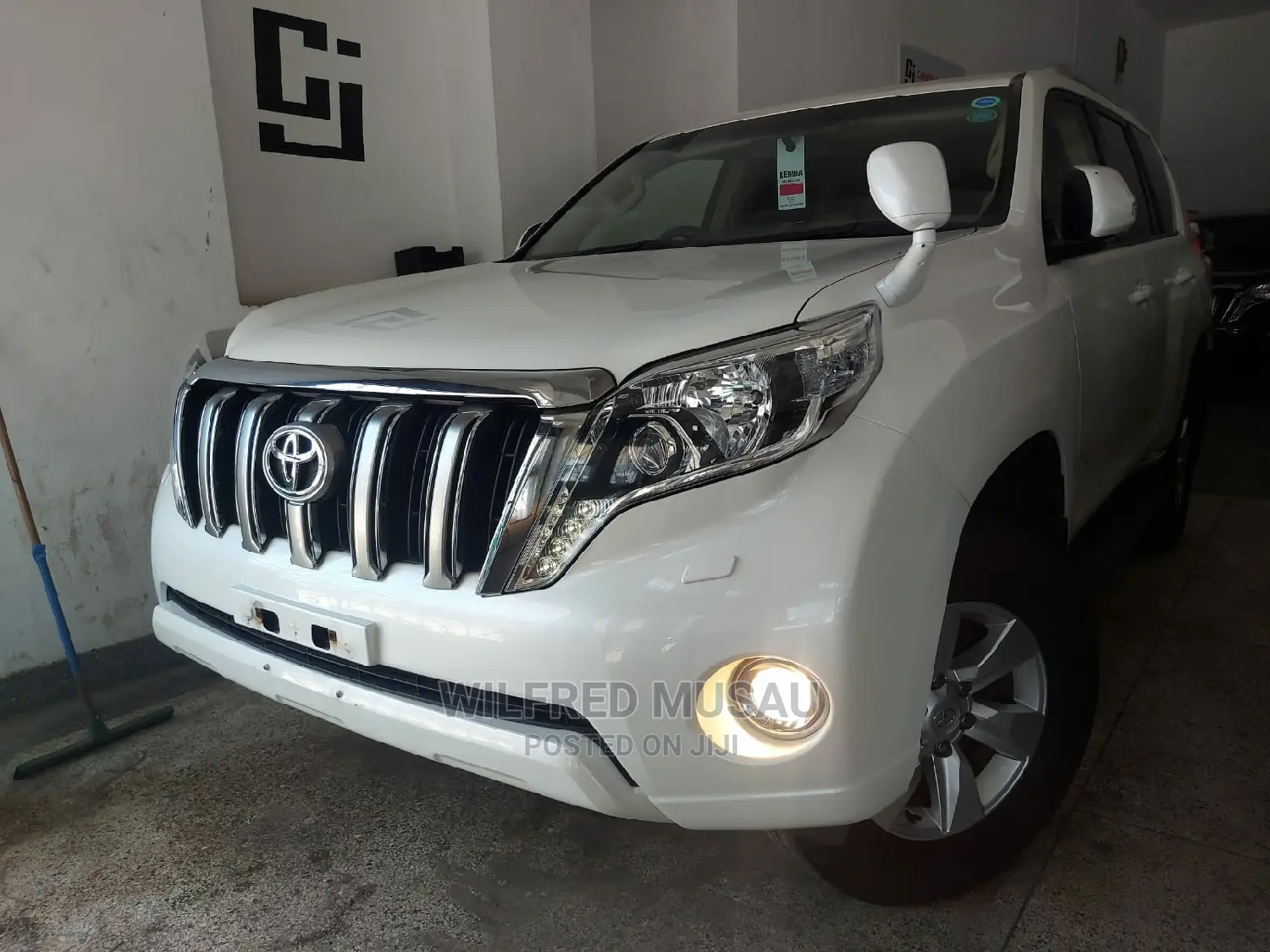 Toyota Land Cruiser Prado 2016 White