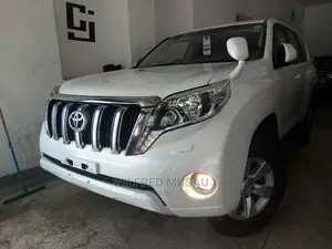 Toyota Land Cruiser Prado 2016 White