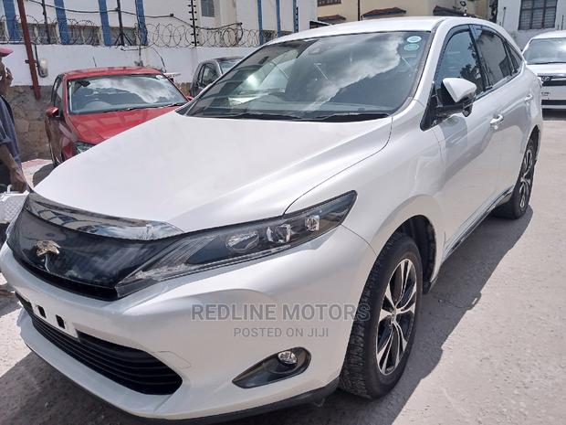 Toyota Harrier 2.0 2016 White - thumbnail 2