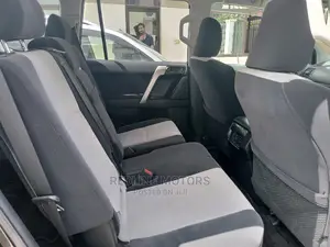 Toyota Land Cruiser Prado 2016 Black