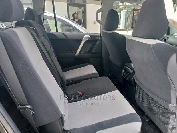 Toyota Land Cruiser Prado 2016 Black - thumbnail 4