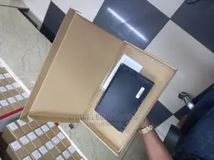 Hp Folio Battrey Available