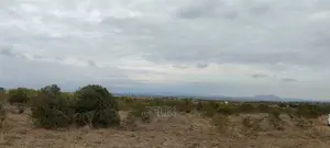 Chaka/Milimani 8 Acres
