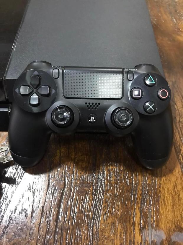 Play Station 4 , 1st Version - thumbnail 2