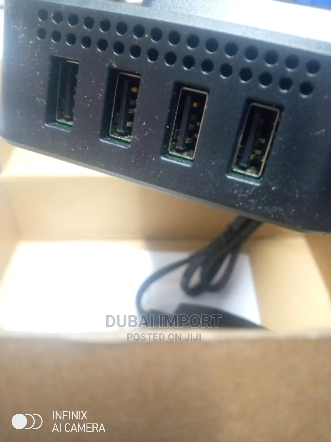 Car Power Inverter 200 W 4 USB Port Charger