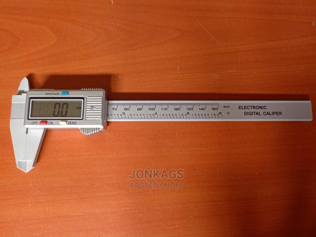 Digital Calipers Accuracy 0.1mm - thumbnail 3
