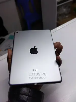 Apple iPad Mini 4 128 GB Silver