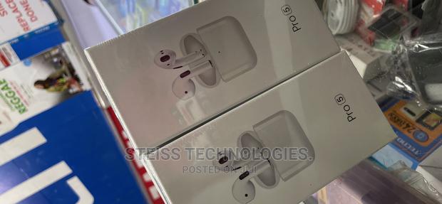 Pro 5 Wireless Buds. - main view