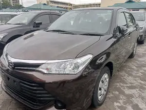 Toyota Axio 2016 Beige