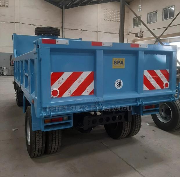 New Isuzu NQR Tipper - thumbnail 7