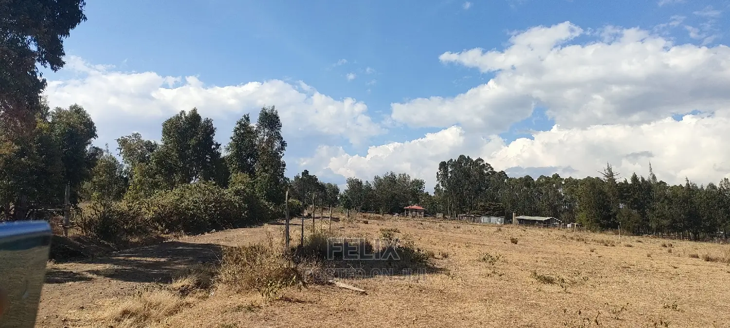 2 Acres Narumoru/ Gatuamba