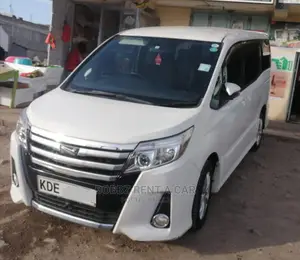 Toyota Noah Latest Model Available for Car Hire/ Car Rental