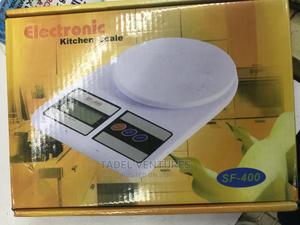 Kitchen Scale - main view
