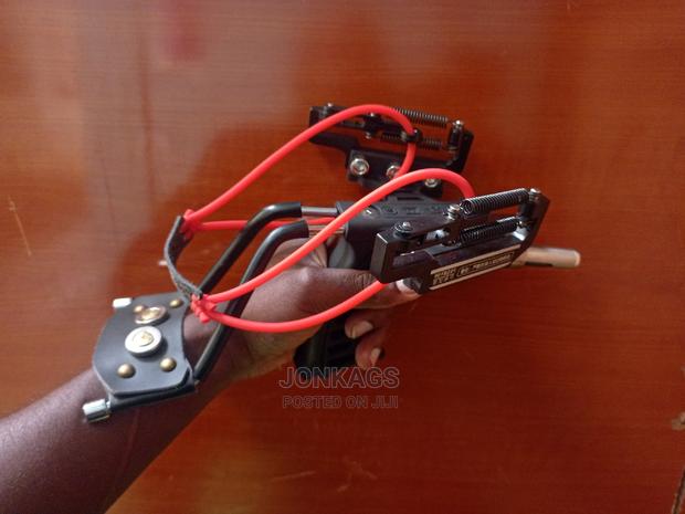 High Precision Shooting Slingshot/Catapult - thumbnail 2