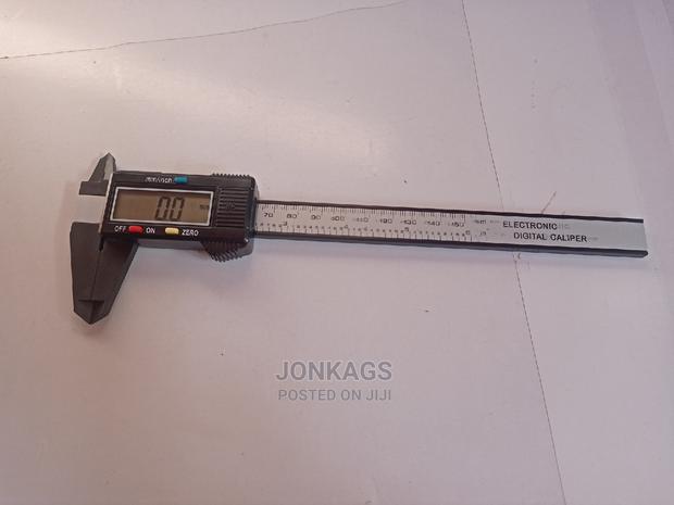 Portable Electronic Vernier Caliper - thumbnail 4