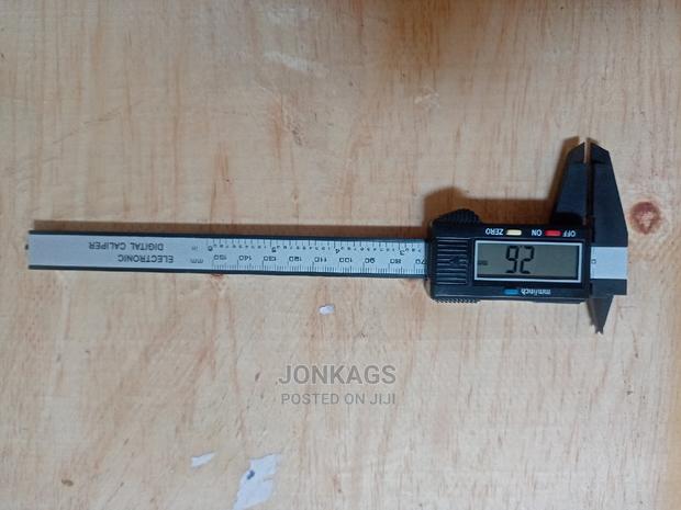 LCD Digital Portable Electronic Vernier Caliper - thumbnail 5