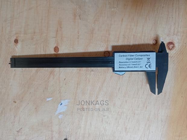 LCD Digital Portable Electronic Vernier Caliper - thumbnail 4