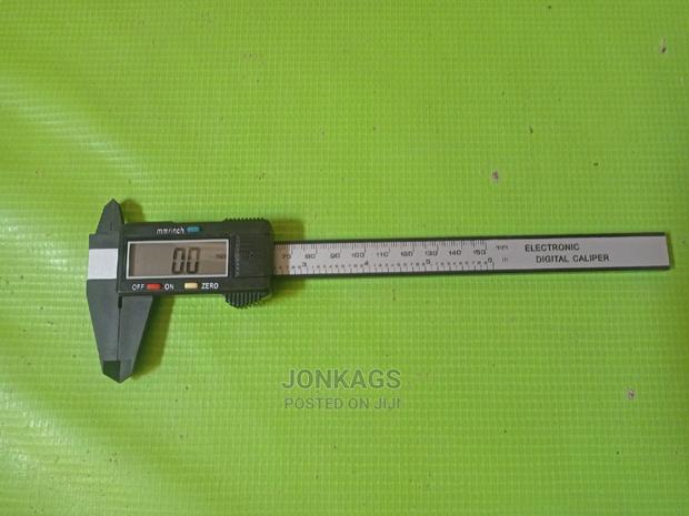 Electronic Vernier Caliper 150mm LCD Display - thumbnail 5