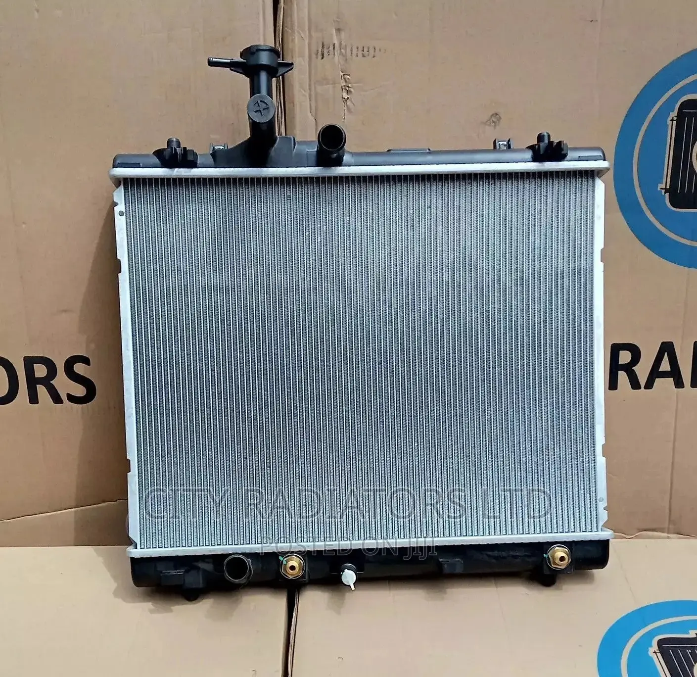 Radiator for Suzuki Swift 2012 - 2015.