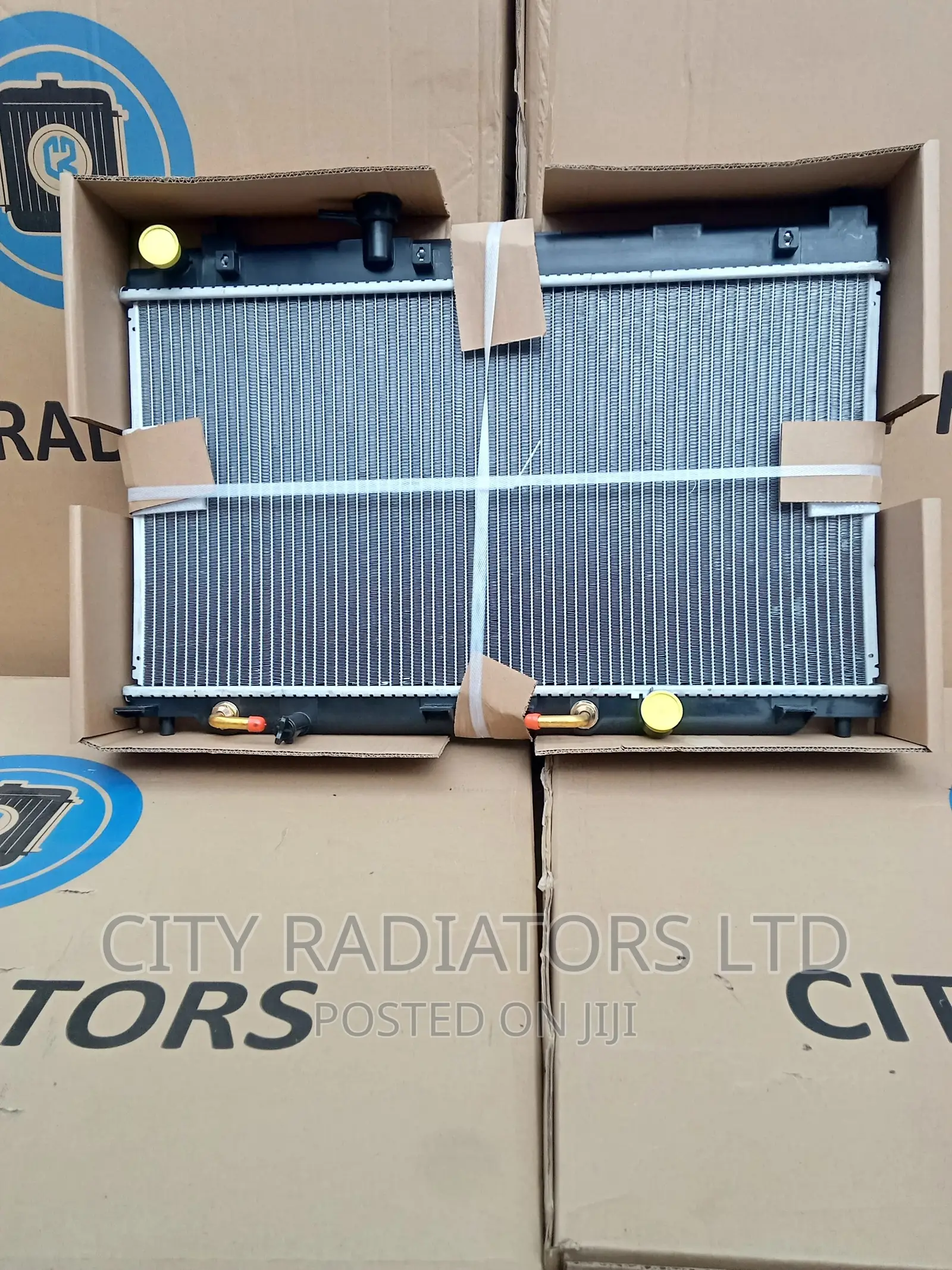 Radiator for Honda Fit.