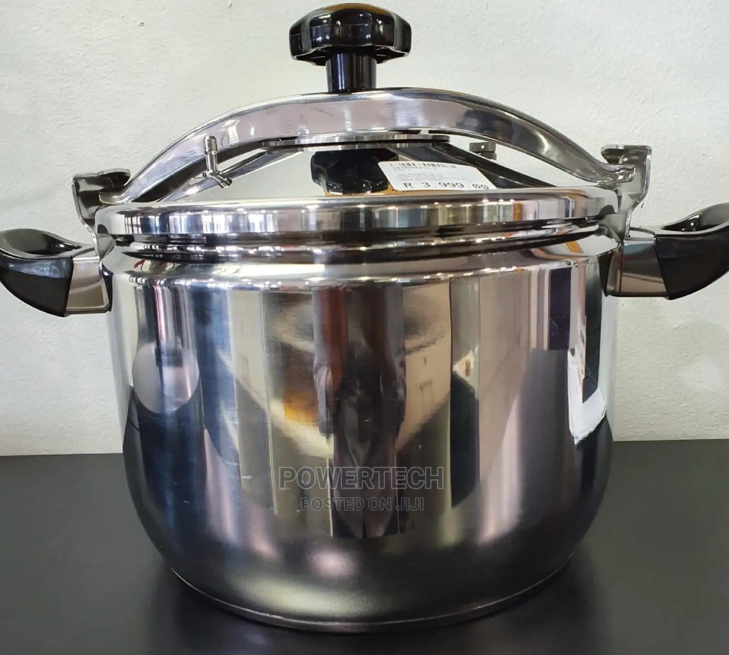Rashnki Pressure Cooker;5 Litres