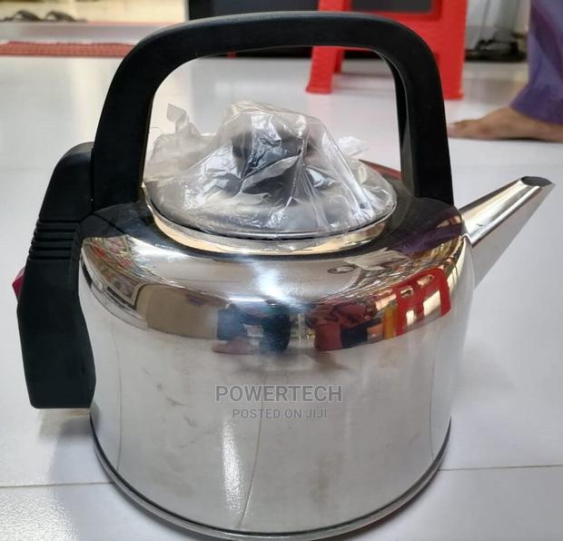Electric Kettle Rashnki Brand - main view