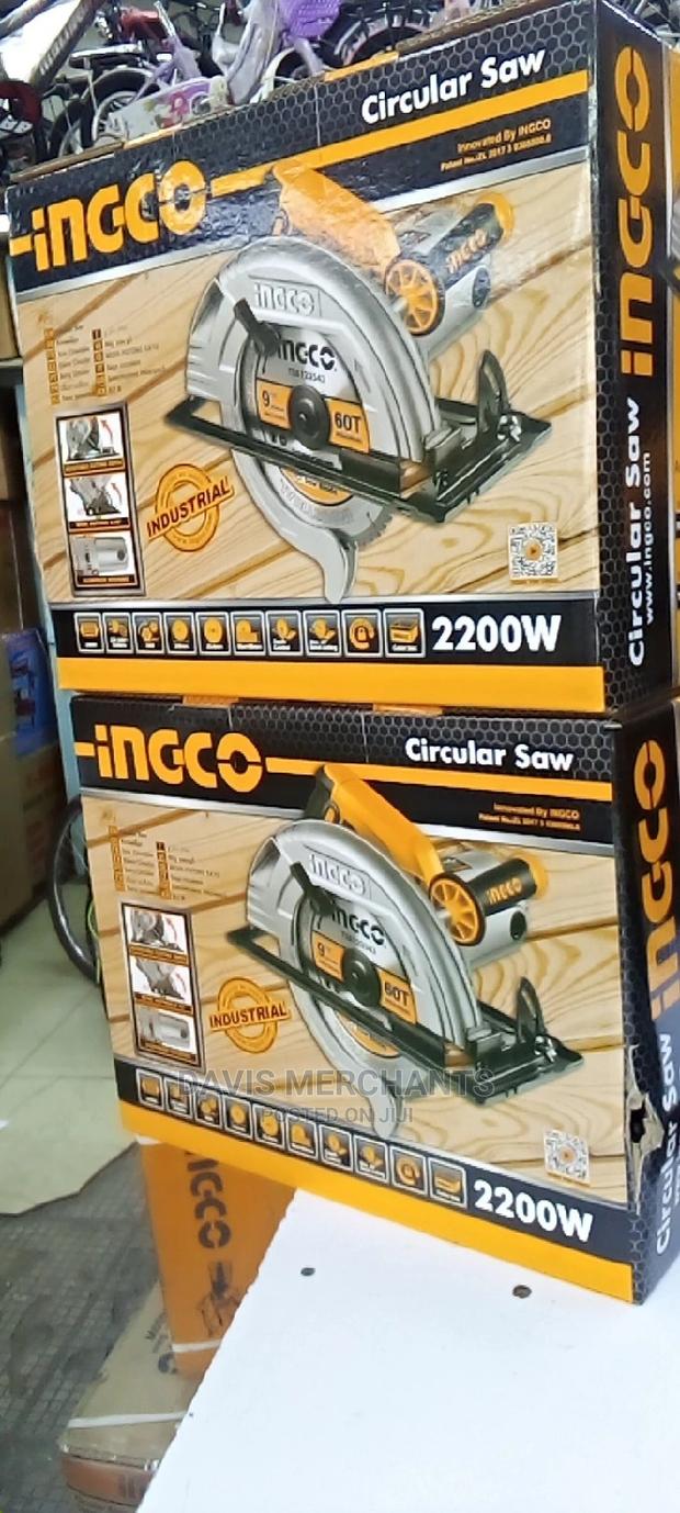Heavy Duty Circular Saw