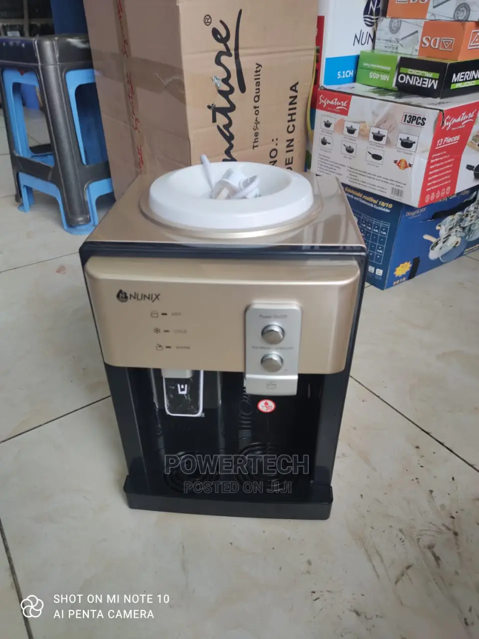 Hot and Normal Water Dispenser ;Z4