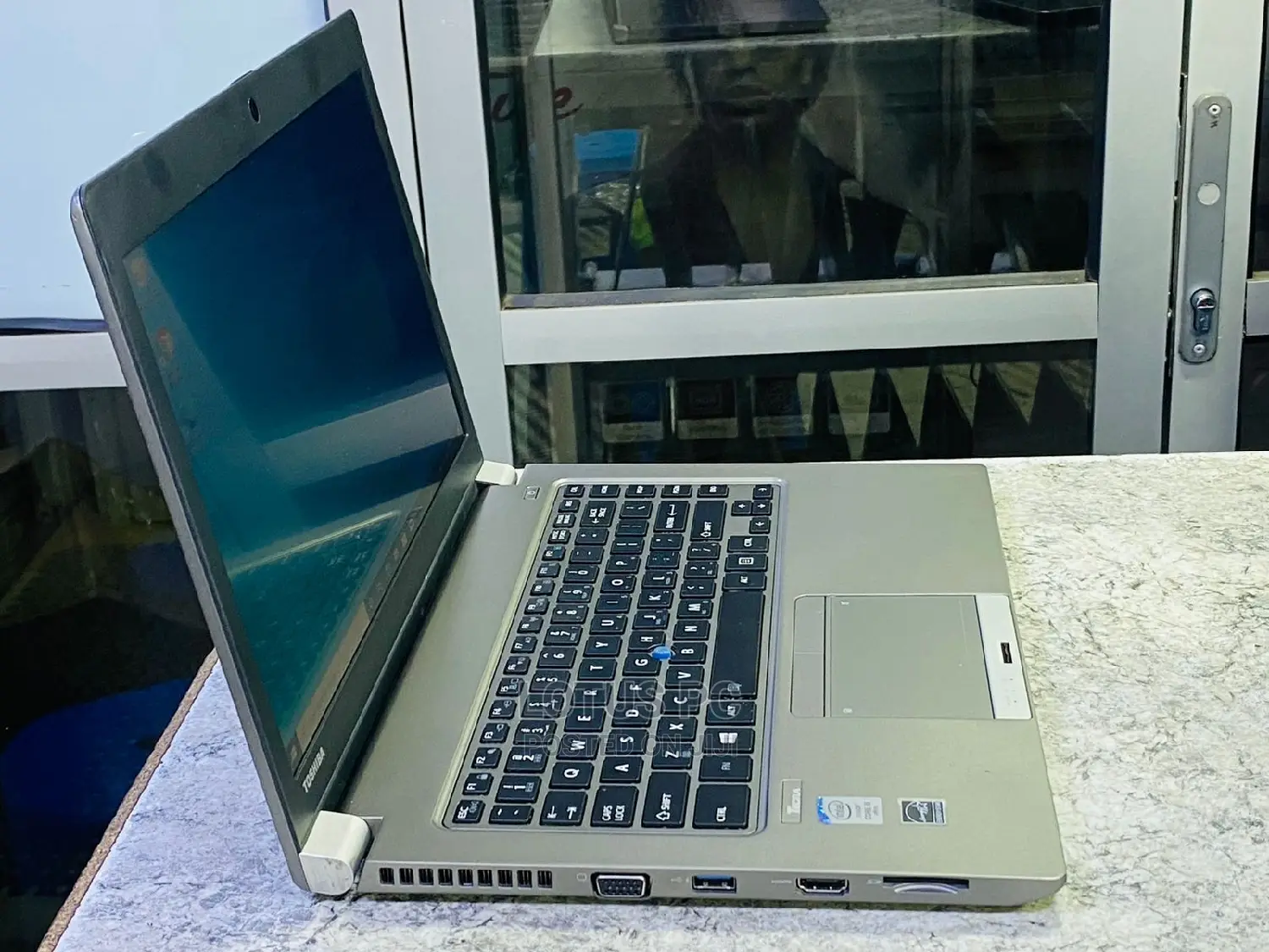 Laptop Toshiba Tecra Z40 8GB Intel Core I5 SSD 256GB
