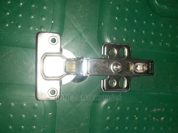 Malpha Hinges