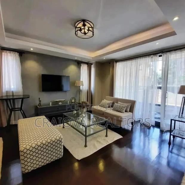 4bdrm Duplex in Valley Arcade for sale - thumbnail 3