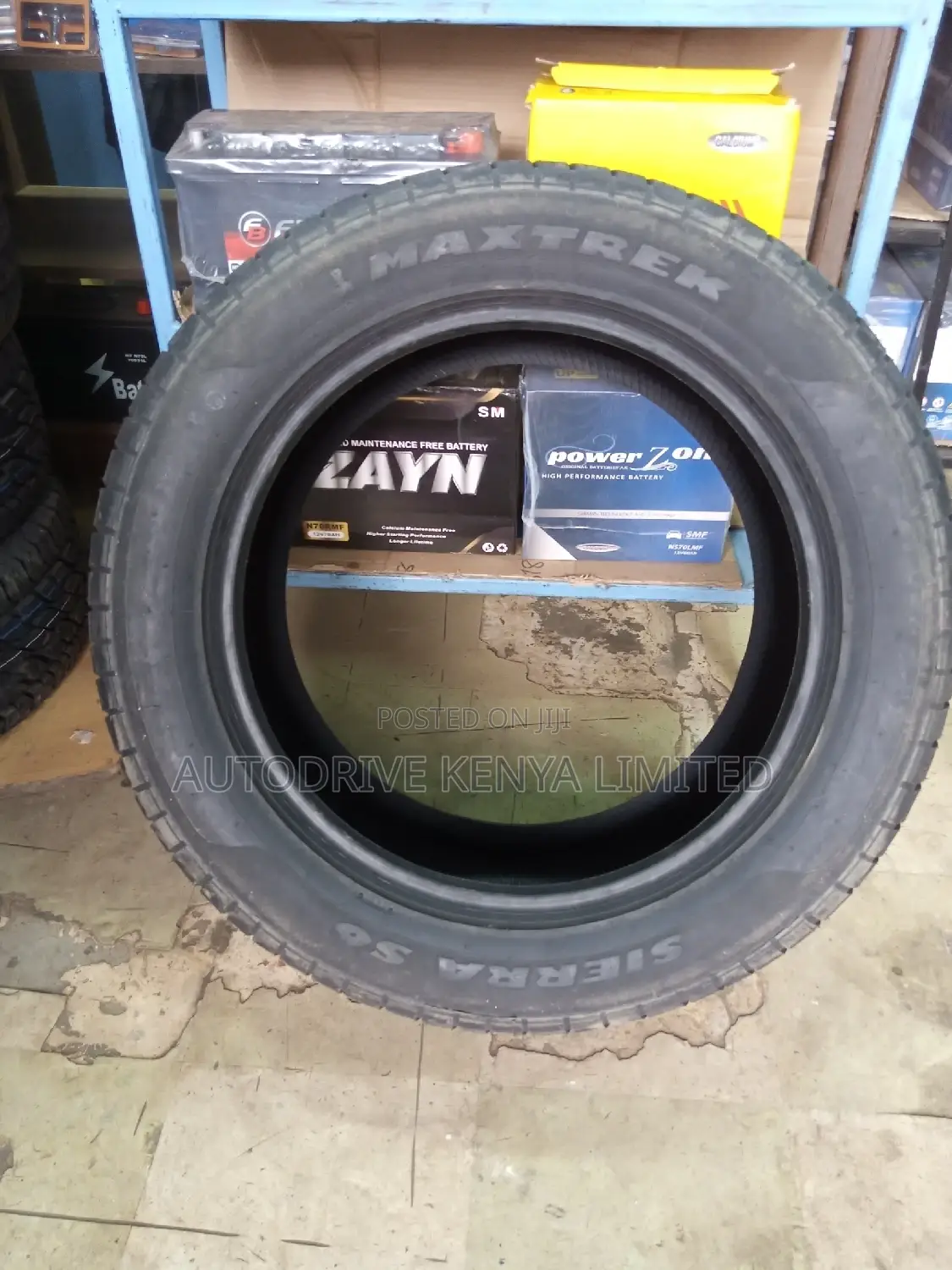 285/50r20 Maxtrek Tyre