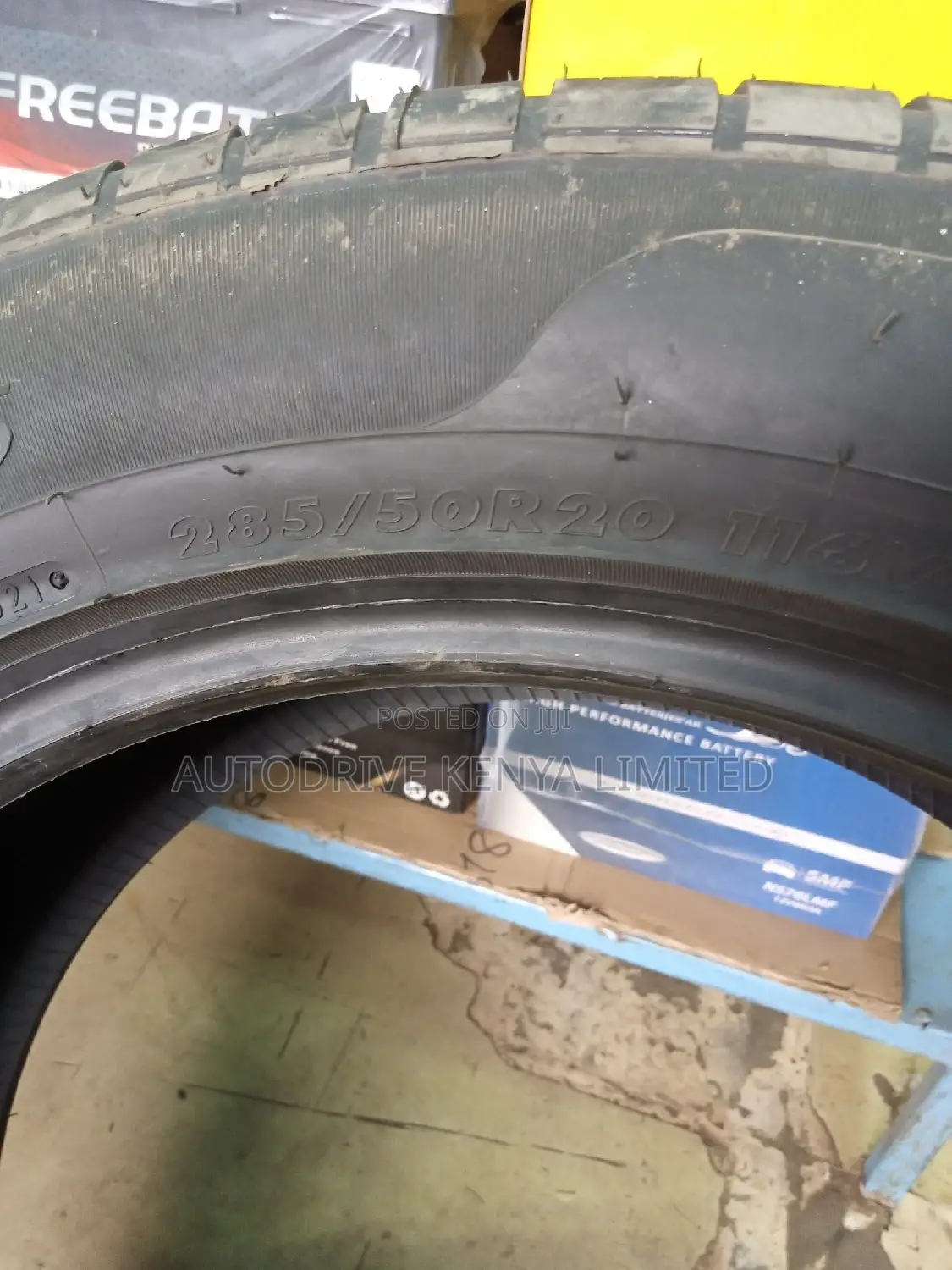285/50r20 Maxtrek Tyre