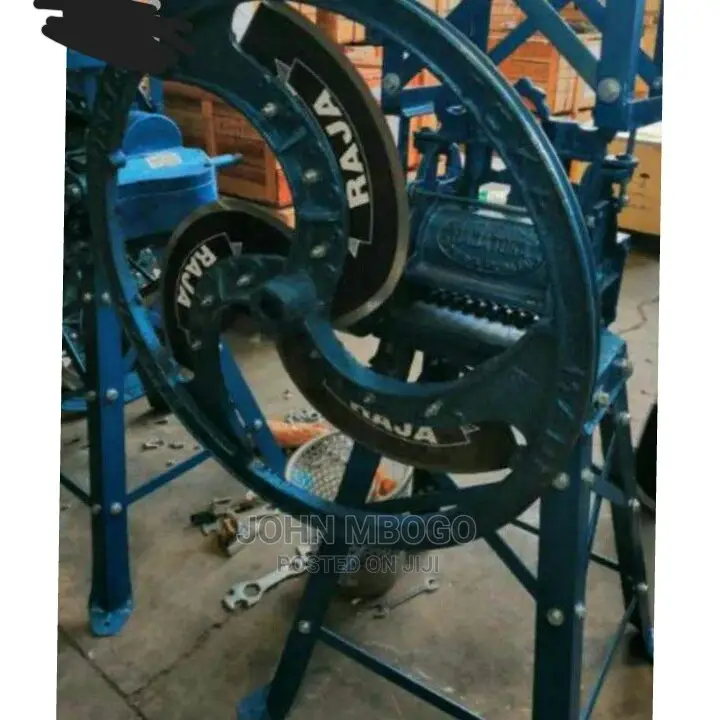 Chaff Cutter Machine .