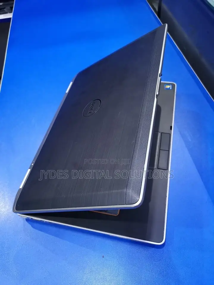 Laptop Dell Latitude E6420 4GB Intel Core I5 HDD 500GB