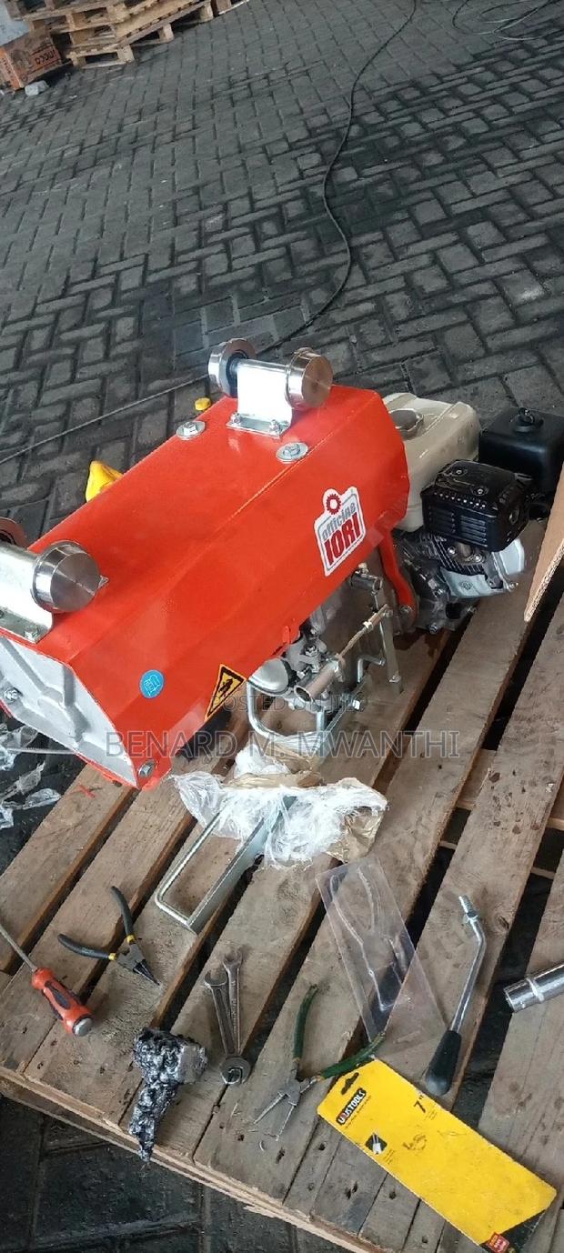 Concrete Hoist Italy - main view